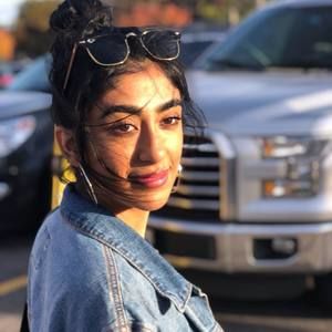 Meet your Posher, Viddhi